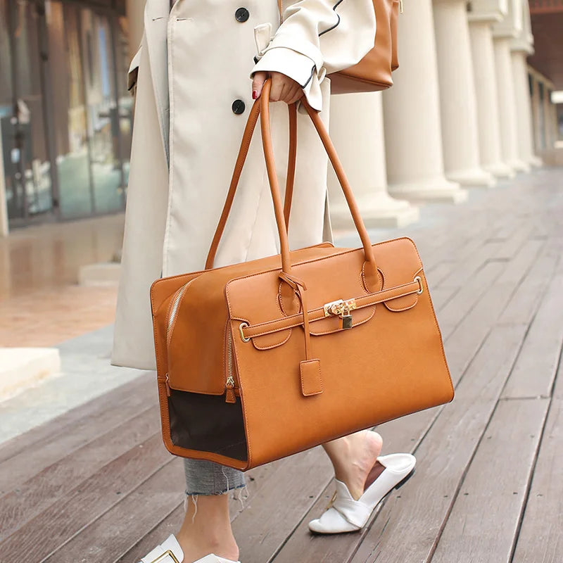 Pet Carrier Bag for Small Dogs and Cats - Luxury PU Leather Portable Travel Handbag with Breathable Design, Shoulder Strap for Puppy Carrier
